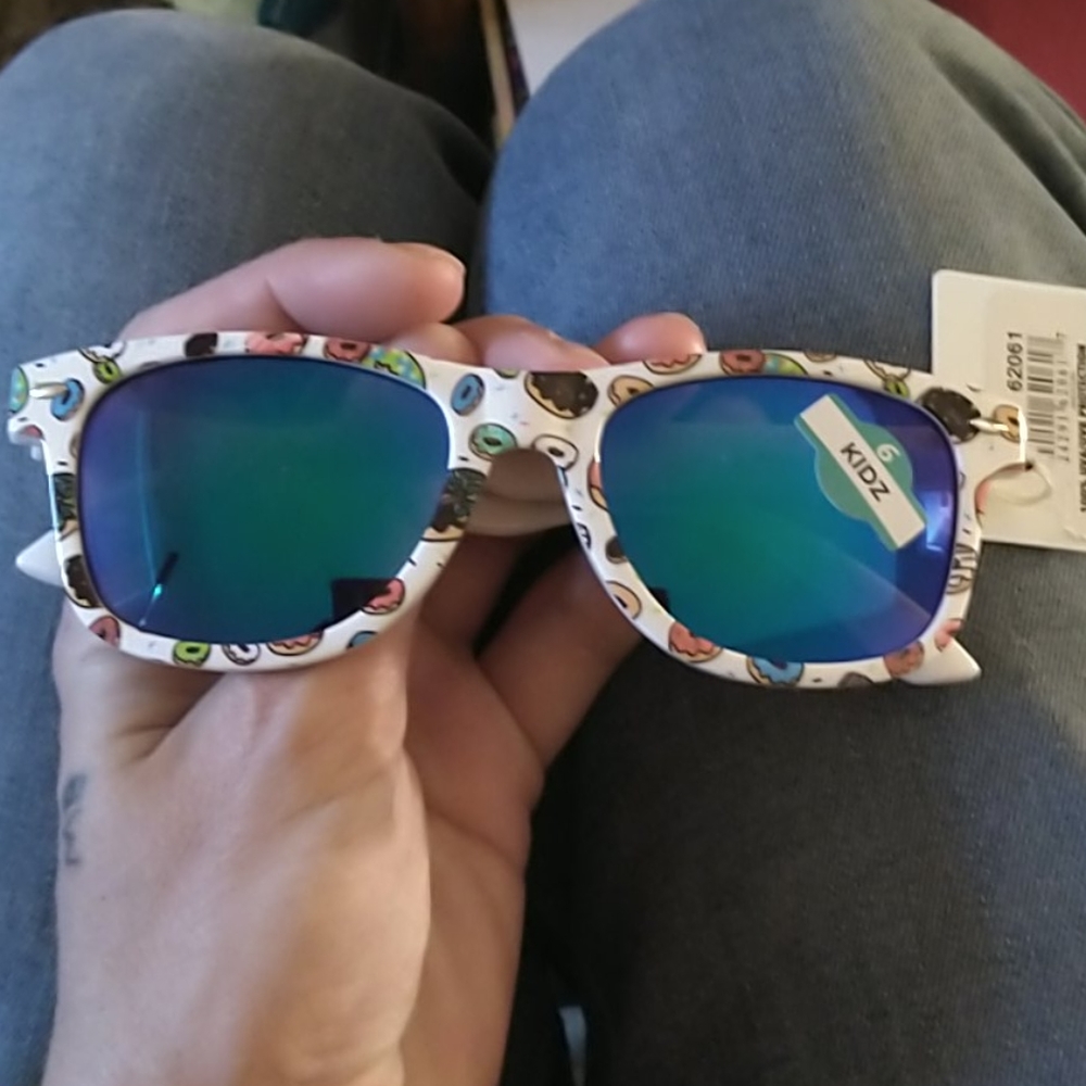 Kids sunglasses